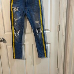 Zara Men's Blue Jeans with Yellow Stripe
